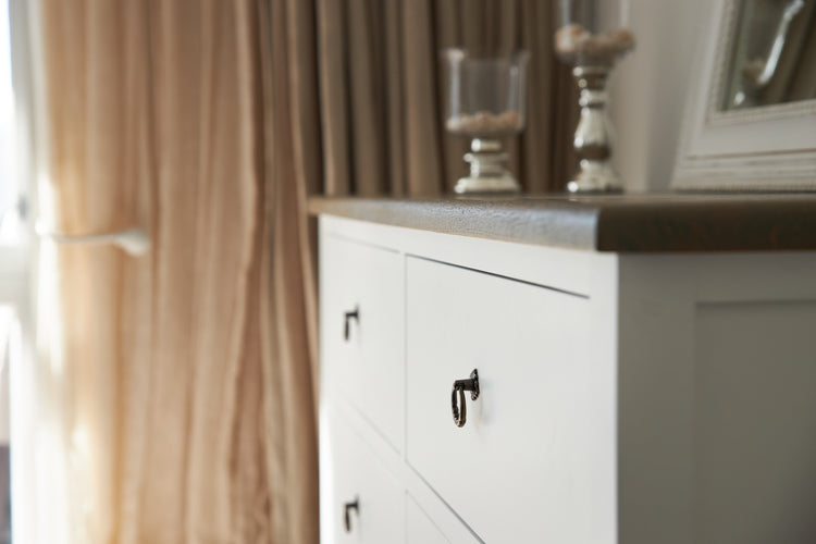 Cabinets & Storage