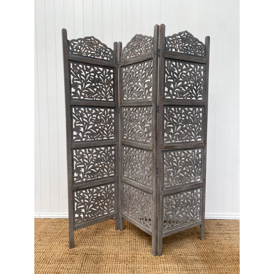 3 Panel Carved Screen Greywash